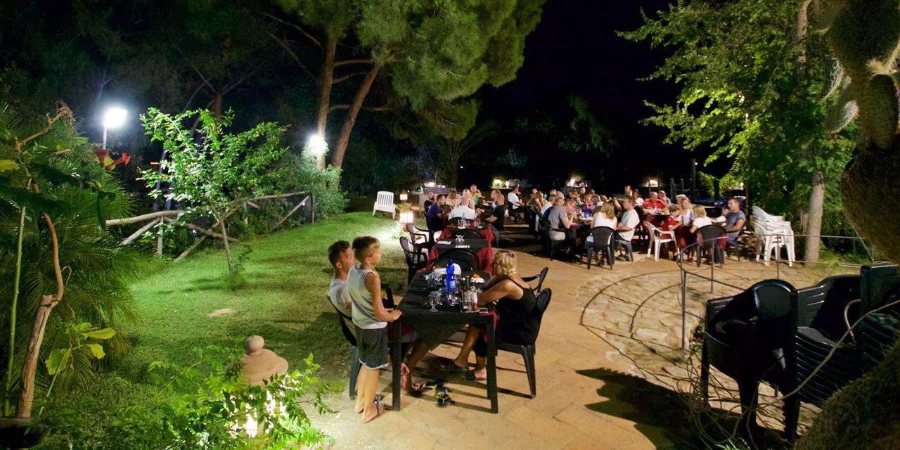 Camping Villaggio L'Ultima Spiaggia Bari Sardo Ngoại thất bức ảnh